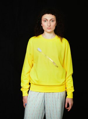 TOOTHBRUSH SWEATER UNISEX YELLOW